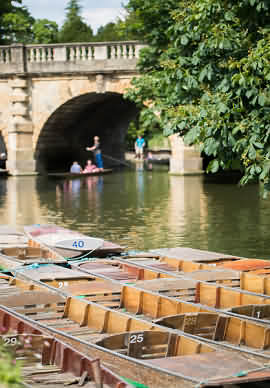 Punting on the River in Oxford