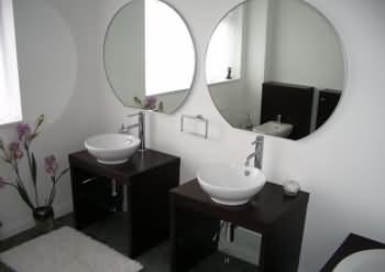 Oaktree House Bathroom
