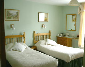 Twin Bedroom