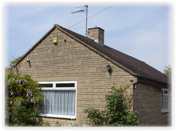 Ramblers Rest bungalow near Cheltenham