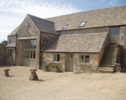 Stockwell Farm extends over some 1200 acres of the Cotswolds in an area of outstanding natural beauty.